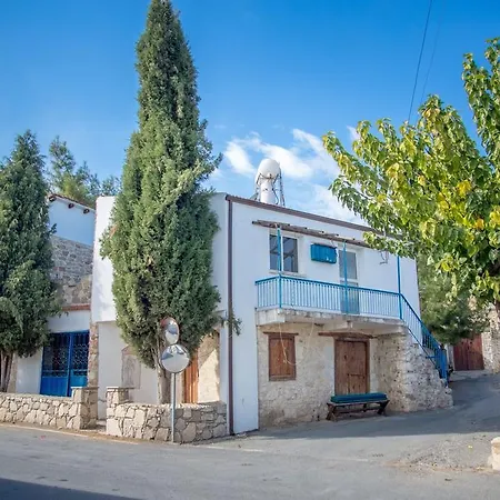 Thalou Stone House Hétvégi ház *