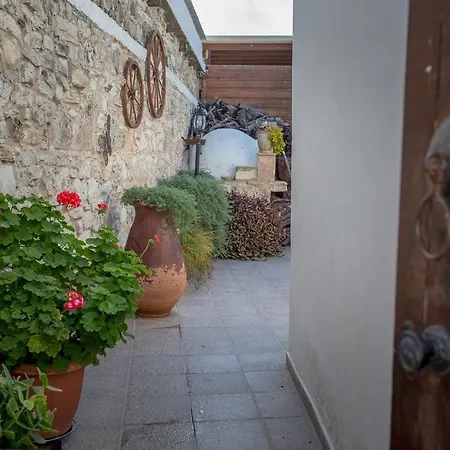 Thalou Stone House * Kakopetriá