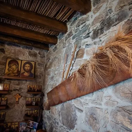 Thalou Stone House Hétvégi ház Kakopetriá